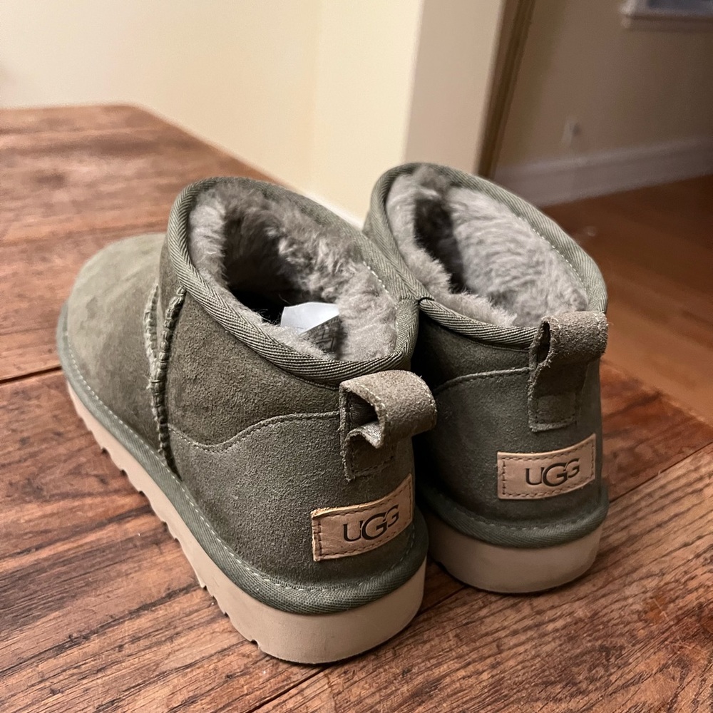 UGG Classic Ultra Mini boots - burnt olive